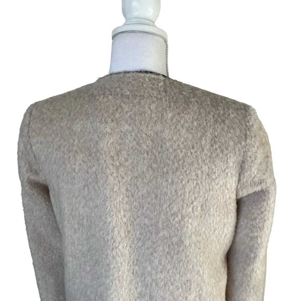 Forever 21 Jacket Size M Ivory Black Trim Full Zip Furry Fuzzy Teddy Longline